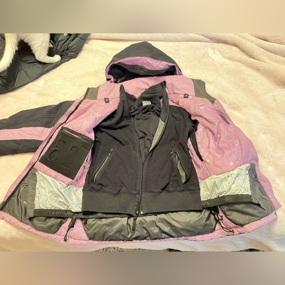 Women’s med Columbia convert coat - Picture 2 of 5